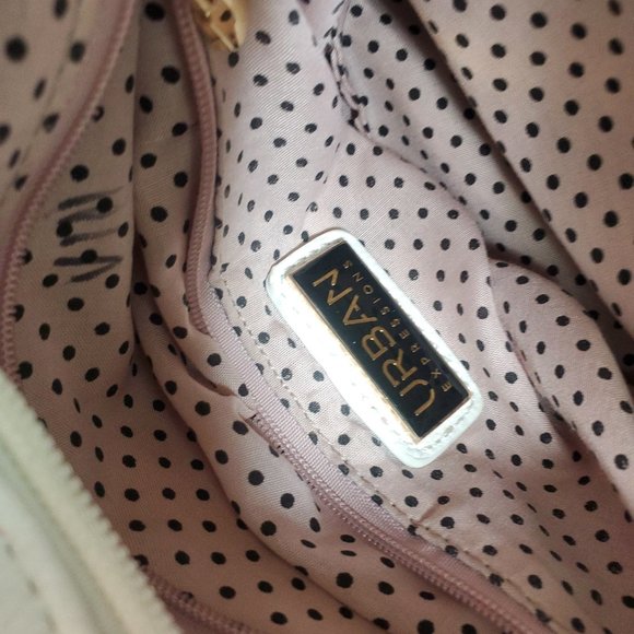 Urban Expressions clear Vinyl handbag W White vegan leather insert. - Picture 13 of 14